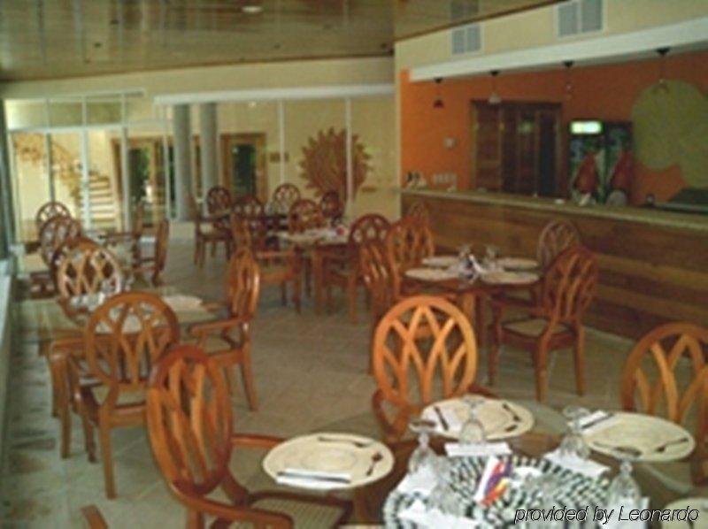 Hotel Vistamar Beachfront Resort & Conference Center Playa Playa Pochomil Restaurant foto