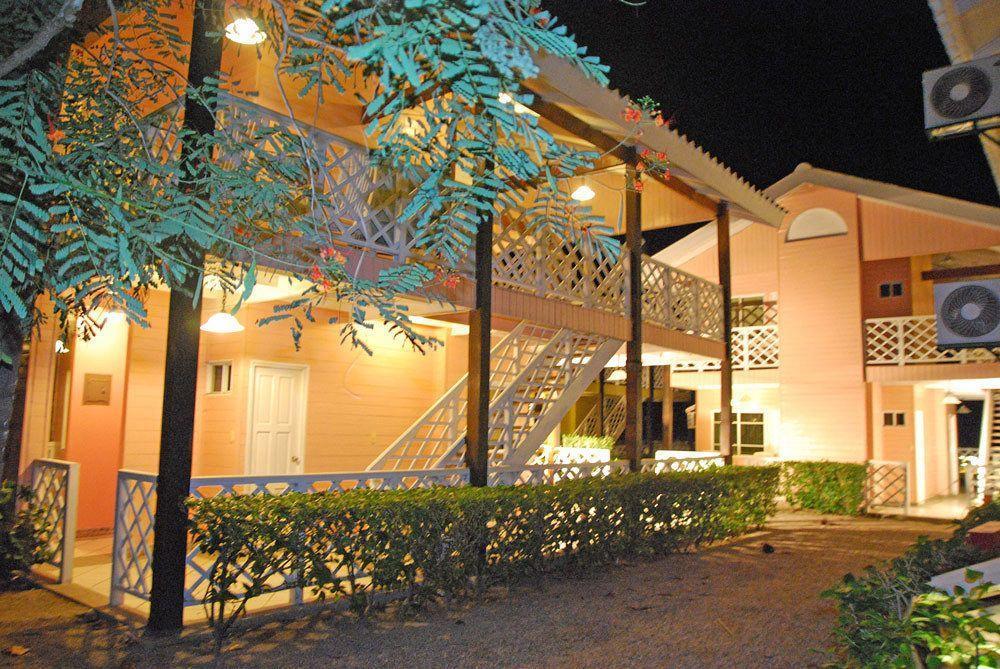 Hotel Vistamar Beachfront Resort & Conference Center Playa Playa Pochomil Exterior foto